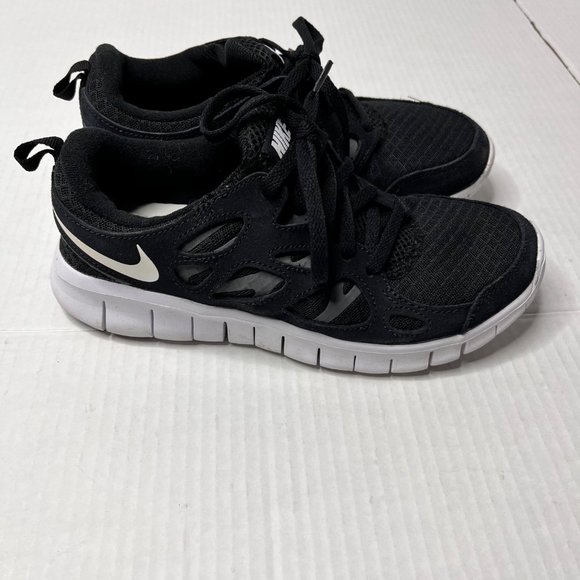Nike Free Run 2 Grade School Low Top Running Shoes Black DD0163-004 NEW Sz 5.5 - Picture 4 of 6